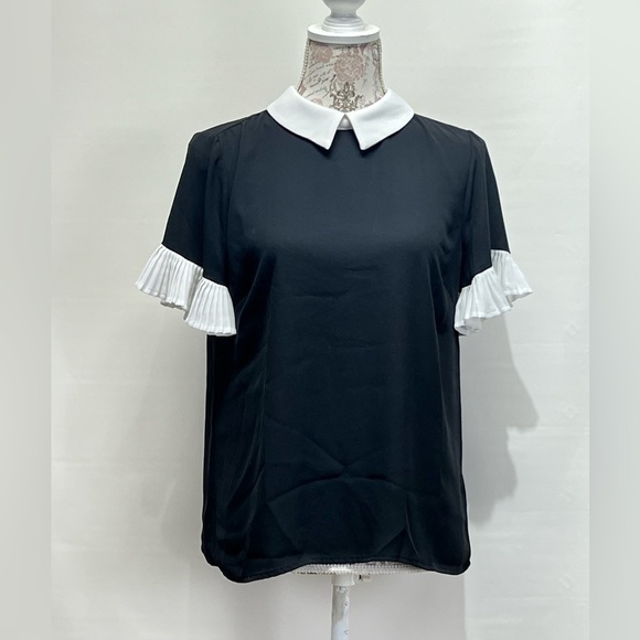 CECE Black‎ and white flutter sleeve top size S - Picture 5 of 14